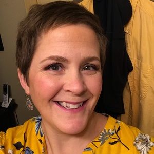 Meet your Posher, Courtney